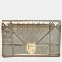 Pre Owned Dior Silver Microcannage Patent Leather Diorama Wallet on Chain