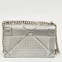 Pre Owned Dior Silver Patent Leather Medium Diorama Shoulder Bag