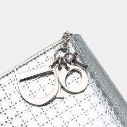 Pre Owned Dior Silver Metallic Patent Microcannage Lady Dior Croisiere Chain Clutch