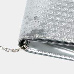 Pre Owned Dior Silver Metallic Patent Microcannage Lady Dior Croisiere Chain Clutch
