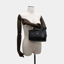 Pre Owned Christian Dior Handbag Groove 20 Macrocannage Small 2Way Black