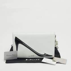 مملوكة مسبقًا حقيبة كلتش ديور آندي وارول جلد أزرق فاتح