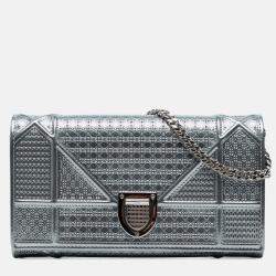 Pre Owned Dior Silver Metallic Patent Microcannage Diorama Wallet on Chain