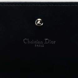 Pre Owned Dior Silver Metallic Patent Microcannage Diorama Wallet on Chain