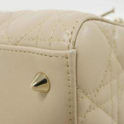 مملوكة مسبقًا Christian Dior Lady Medium Handbag