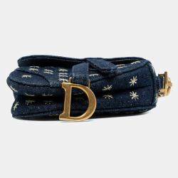 مملوكة مسبقًا حقيبة ديور سادل مطرزة جينز ميكرو زرقاء