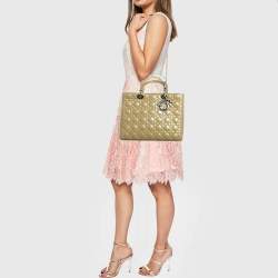 مملوكة مسبقًا Dior Lady Dior Large Cream Cannage Patent Leather Tote