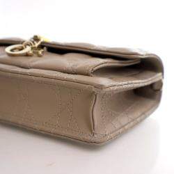 Pre Owned Dior Lambskin Daily Pouch With Chain