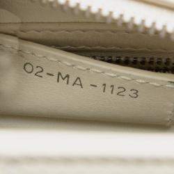 مملوكة مسبقًا حقيبة ليدي ديور ديور كاناج عجل مثقبة متوسطة بيضاء