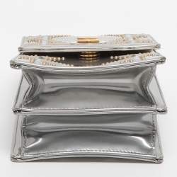 مملوكة مسبقًا Dior Diorama Silver Studded Leather Vertical Chain Clutch