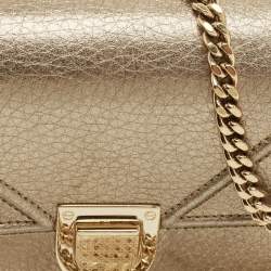 مملوكة مسبقًا Dior Diorama Gold Leather Wallet On Chain