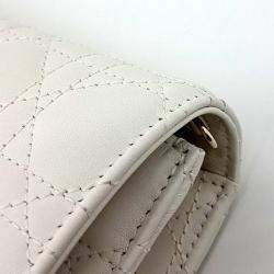 مملوكة مسبقًا Dior White Leather Miss Dior Chain Pouch