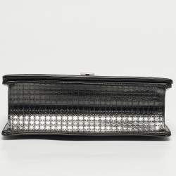 مملوكة مسبقًا حقيبة كتف ديور ديوراما متوسطة جلد لامع ميكرو كاناج رمادية داكنة معدنية