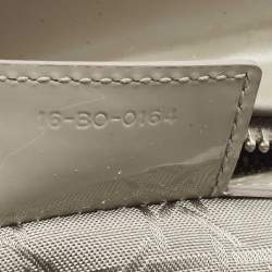 مملوكة مسبقًا حقيبة ديور ليدي ديور جلد كاناج رمادي لامع متوسطة الحجم