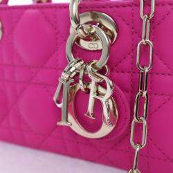 مملوكة مسبقًا ديور كريستيان جلد الحمل ميكرو ليدي دي-جوي