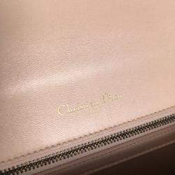 مملوكة مسبقًا حقيبة ديور ديوراما غطاء مسننة جلد عجل ناعم صغيرة بيج