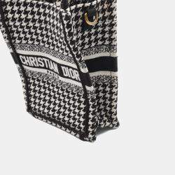 مملوكة مسبقًا Dior Book Tote Vertical Mini Canvas Crossbody Bag