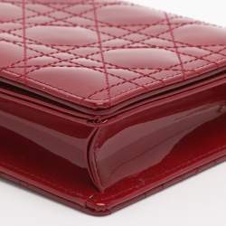 مملوكة مسبقًا Dior Lady Dior Red Cannage Patent Leather Clutch
