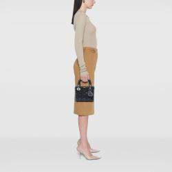 مملوكة مسبقًا حقيبة ديور ليدي ديور كاناج لامبسكين أيروديسنت صغيرة سوداء