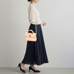 مملوكة مسبقًا Dior Diorever Mini Peach Leather Top Handle Bag