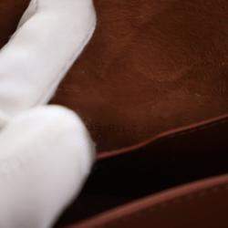 مملوكة مسبقًا حقيبة ديور بوبي متوسطة جلدية بنية للكتف