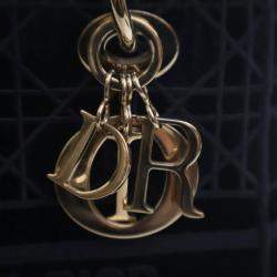 Pre Owned حقيبة كريستيان ديور ميديوم فيلفت ليدي دي-لايت