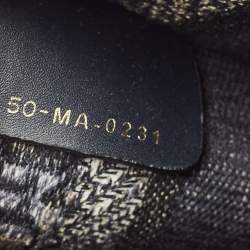 مملوكة مسبقًا Dior Book Mini Navy Blue Oblique Canvas Tote