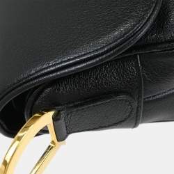 مملوكة مسبقًا Christian Dior Black Leather Saddle Handbag