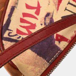 مملوكة مسبقًا حقيبة كتف ديور "سدل" بلون أحمر ضحية