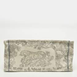 مملوكة مسبقًا Dior Book Medium Grey/White Toile de Jouy Embroidered Canvas Tote