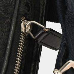 مملوكة مسبقًا حقيبة بوم كريستيان ديور ترتر شارع شيك باللون الأسود