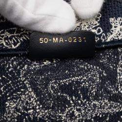 Pre Owned حقيبة كتاب ديور توال دو جوي ديوريفييرا العكسية مطرزة كانفاس زرقاء متوسطة