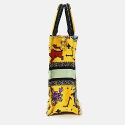 مملوكة مسبقًا Christian Dior 2022 Yellow Canvas Embroidered Pixel Zodiac Mini Book Tote Phone Bag With Strap