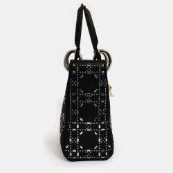 Pre Owned حقيبة كريستيان ديور ليدي ديور صغيرة 2019 ساتان سوداء مزينة بالكريستال مع حزام