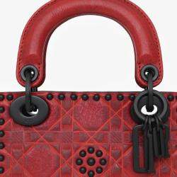 Pre Owned حقيبة ديور ليدي ديور صغیرة مثبتة جلد أحمر بمقبض علوي مع سلسلة 2018 كريستيان ديور