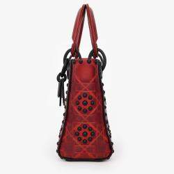 Pre Owned حقيبة ديور ليدي ديور صغیرة مثبتة جلد أحمر بمقبض علوي مع سلسلة 2018 كريستيان ديور