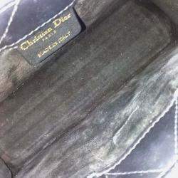 مملوكة مسبقًا حقيبة يد ديور كاناج جلد سوداء صغيرة بوك توت