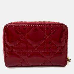 مملوكة مسبقًا Dior Red Patent Leather Patent Cannage Card Holder