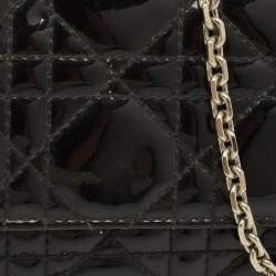 مملوكة مسبقًا حقيبة كلتش ديور ليدي ديور سلسلة جلد لامع كاناج أسود