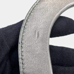 مملوكة مسبقًا حقيبة ديور ليدي ديور معدنية رمادية جلد خروف مقاس صغير