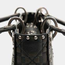 Pre Owned حقيبة ديور ليدي صغيرة جلد عجل بشك لمعة زهور سوداء ديور