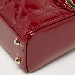 Pre Owned حقيبة يد ديور ليدي ديور صغيرة جلد لامع كاناج أحمر