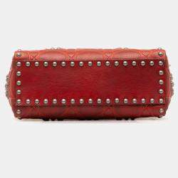 مملوكة مسبقًا حقيبة ديور ليدي ديور زهور مرصعة كاناج جلد عجل منقوش صغيرة حمراء