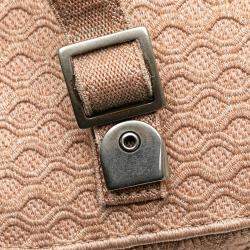 Pre Owned حقيبة زينة ديور للسفر مطرزة بشبك وردي