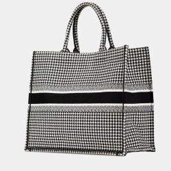 مملوكة مسبقًا Dior Black Large Canvas Houndstooth Embroidered Book Tote