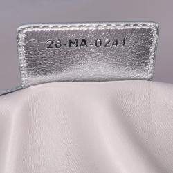 Pre Owned حقيبة كاروه ديور فضية متوسطة كالف سكين معدنية ناعمة