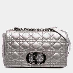 Pre Owned حقيبة كاروه ديور فضية متوسطة كالف سكين معدنية ناعمة