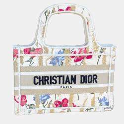 مملوكة مسبقًا Dior Limited edition hibiscus embroidered mini tote