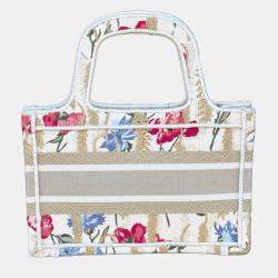 مملوكة مسبقًا Dior Limited edition hibiscus embroidered mini tote