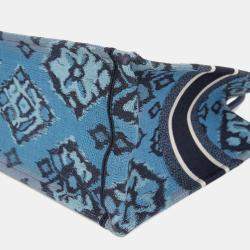 مملوكة مسبقًا حقيبة يد ديور ميديام ملونة قماش كتاب توت